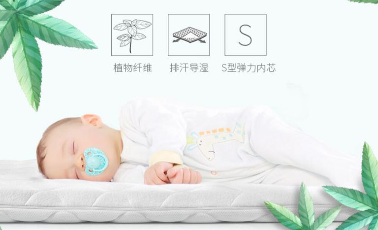 贵港交警：错峰送考护航高考生提前奔赴考点